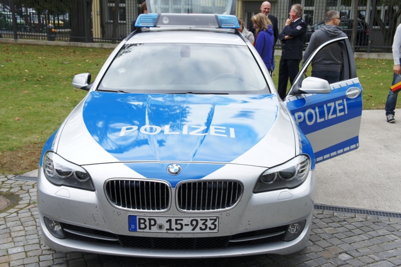 m15-德国警车.jpg