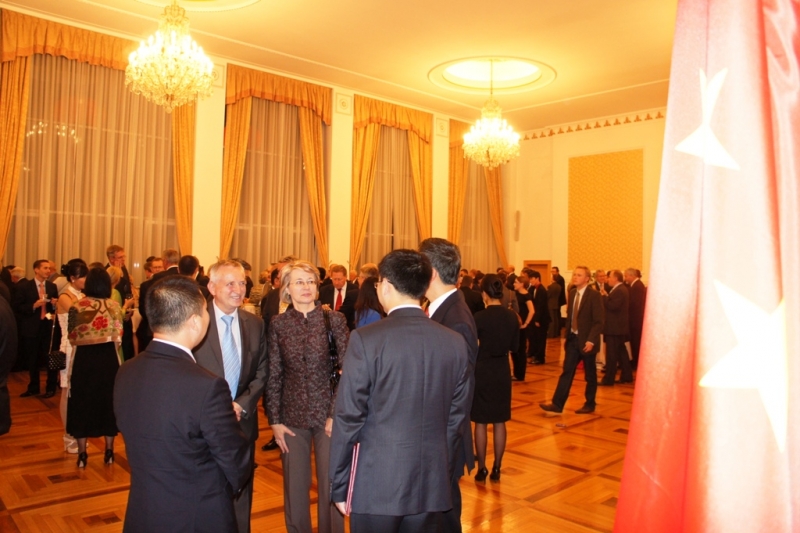 宴会大厅-2.jpg