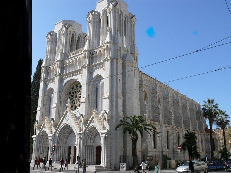 （BASILIQUE NOTRE-DAME）门票每人2.30