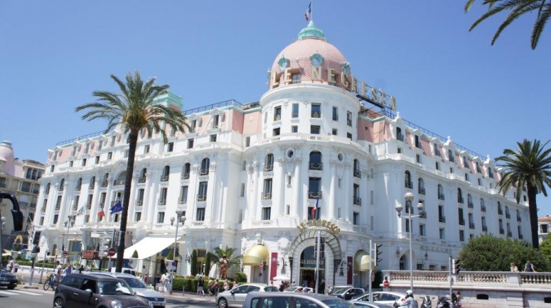 （LE NEGRESCO）酒店于1912年建在著名的天使湾，由尼尔曼斯(Niermans)为罗马尼亚人亨利.内格雷斯科(Henri N ...