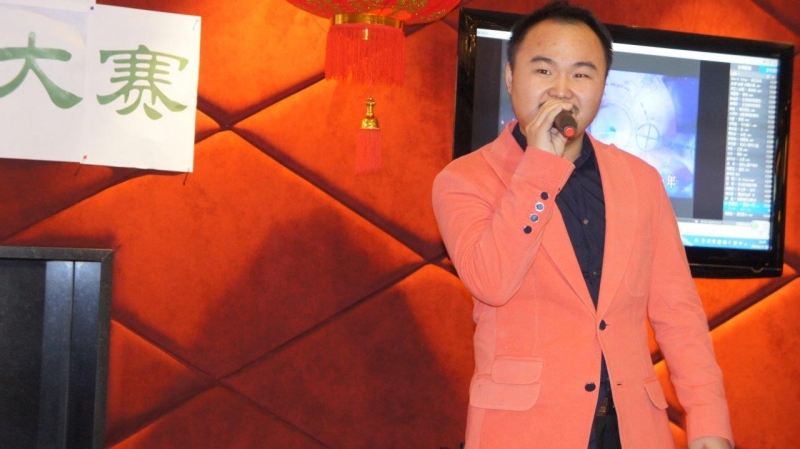 24-张居云唱《爱你一万年》.jpg