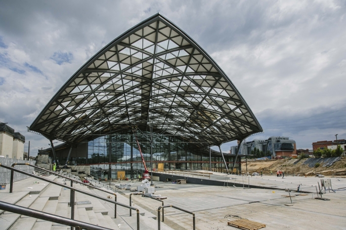 Dworzec ód fabryczna w budowie_副本.jpg