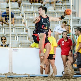 22. 沙滩手球.jpg