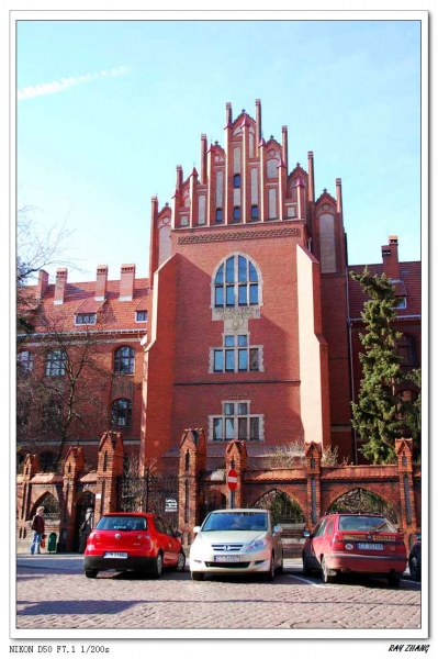 哥白尼大学.JPG