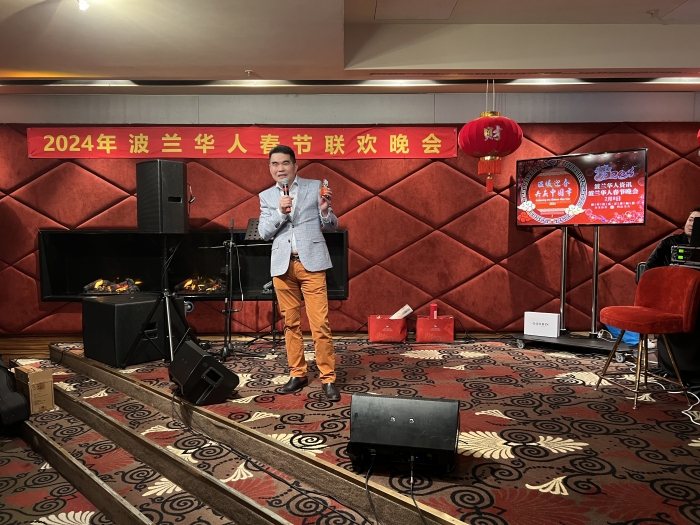 杨山毅.JPG