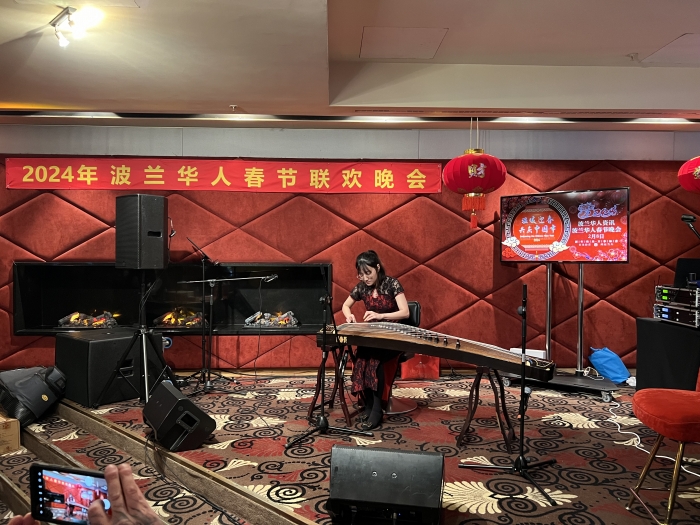 4崔可.JPG