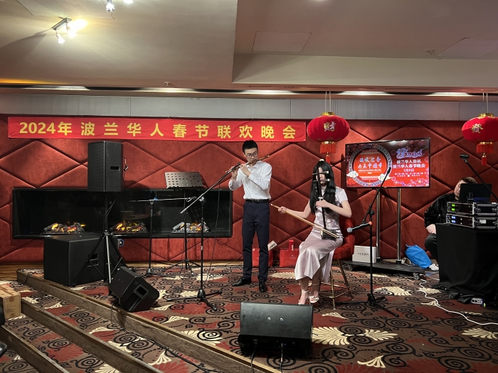 7王昱欧和王晨生.JPG