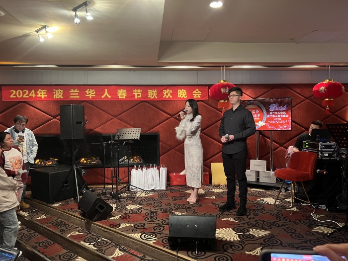 17 田一茹和林志炜.JPG