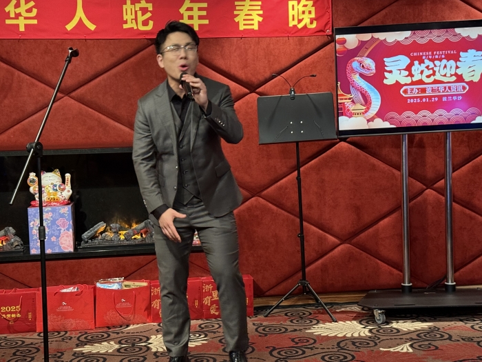 冯亦承.JPG