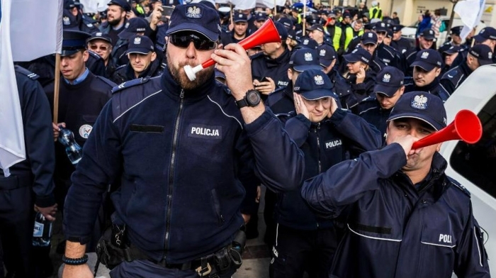 policjanci.jpg